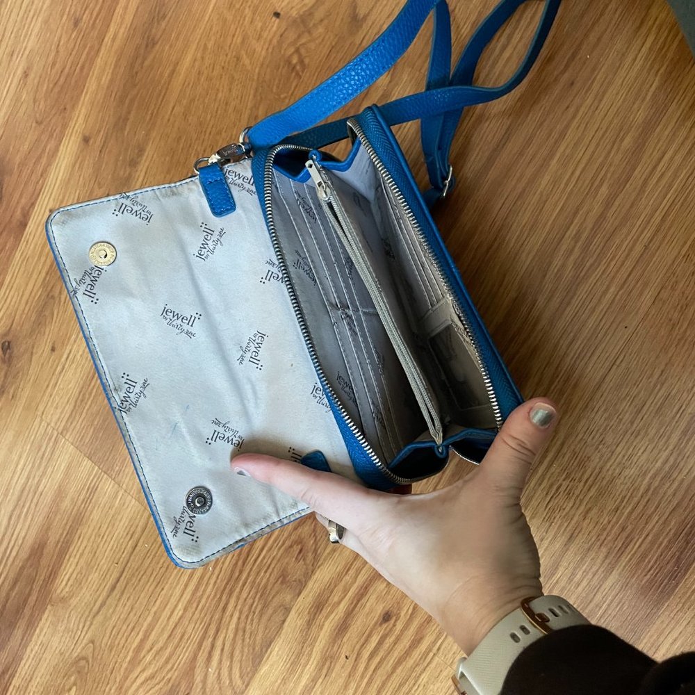 thirty one Jewell Tons of Funds Crossbody Purse in Cobalt Blue Pebble - Picture 4 of 5
